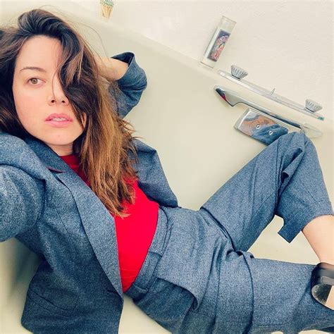 aubrey plaza (@plazadeaubrey) • Instagram photos and videos